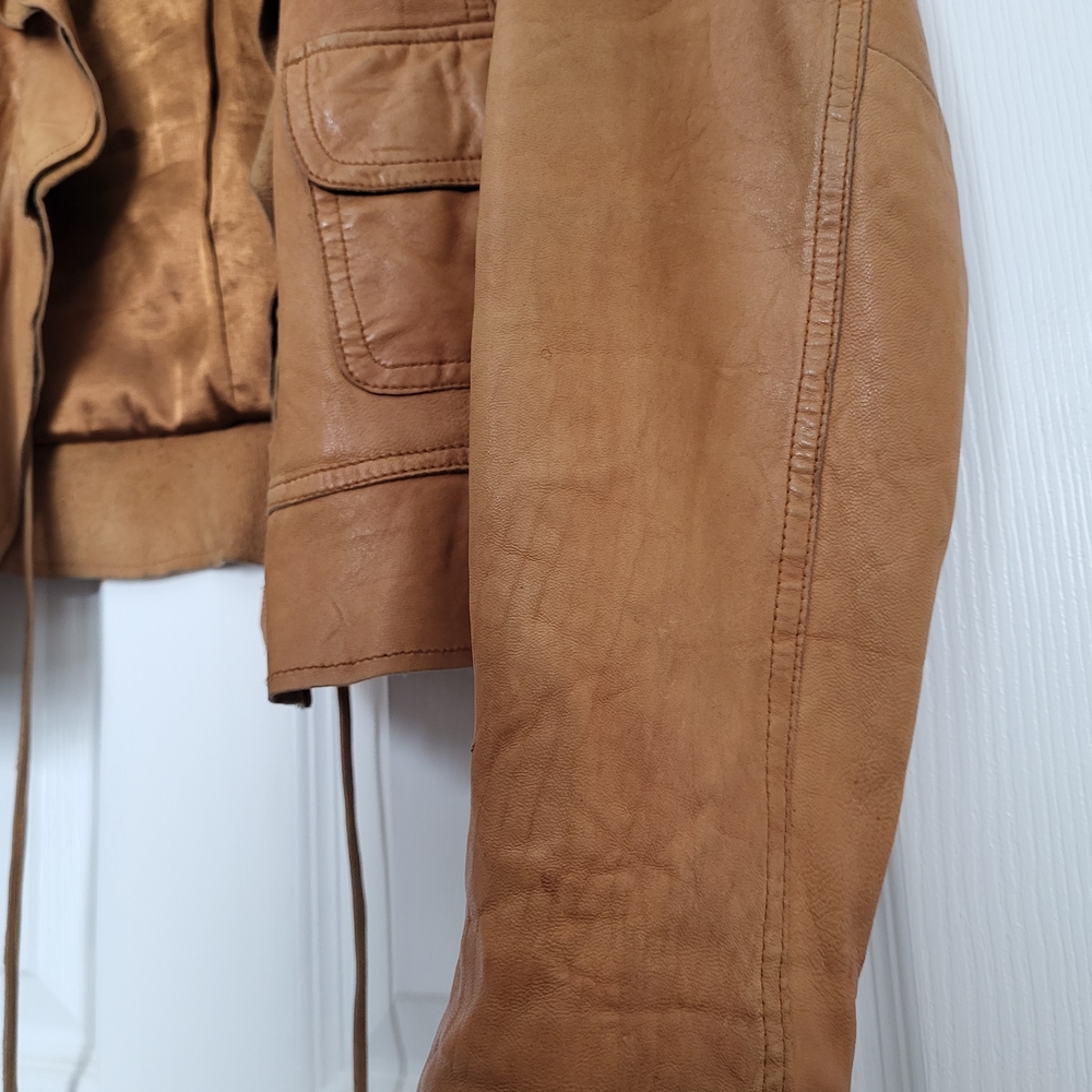 Women's Tan Ruffle Leather Jacket - Picture 7 of 14